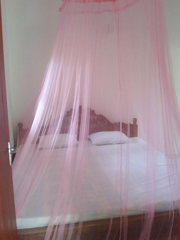 Seaview Paradise Inn Weligama Kamer foto